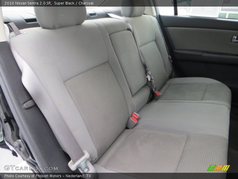 Super Black / Charcoal 2010 Nissan Sentra 2.0 SR