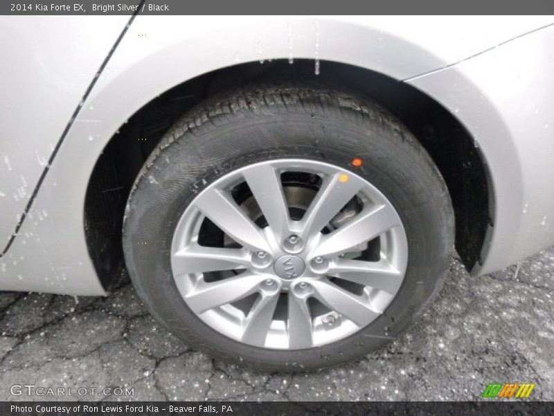 Bright Silver / Black 2014 Kia Forte EX