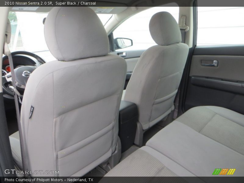 Super Black / Charcoal 2010 Nissan Sentra 2.0 SR