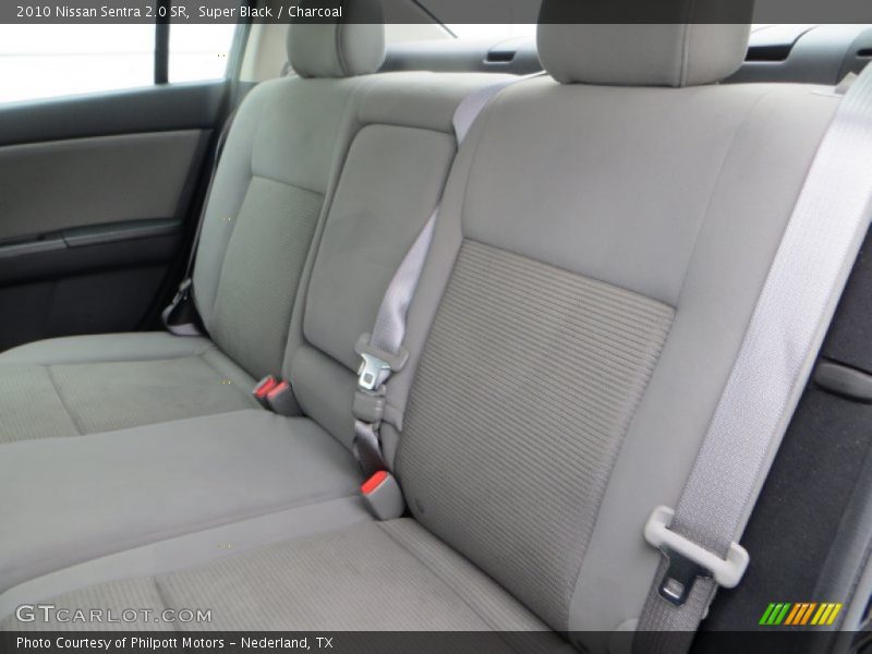Super Black / Charcoal 2010 Nissan Sentra 2.0 SR