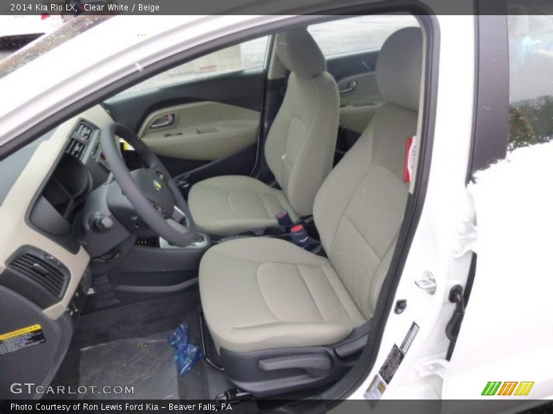 Front Seat of 2014 Rio LX