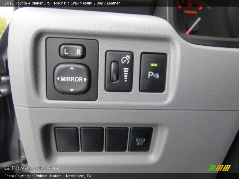 Magnetic Gray Metallic / Black Leather 2011 Toyota 4Runner SR5