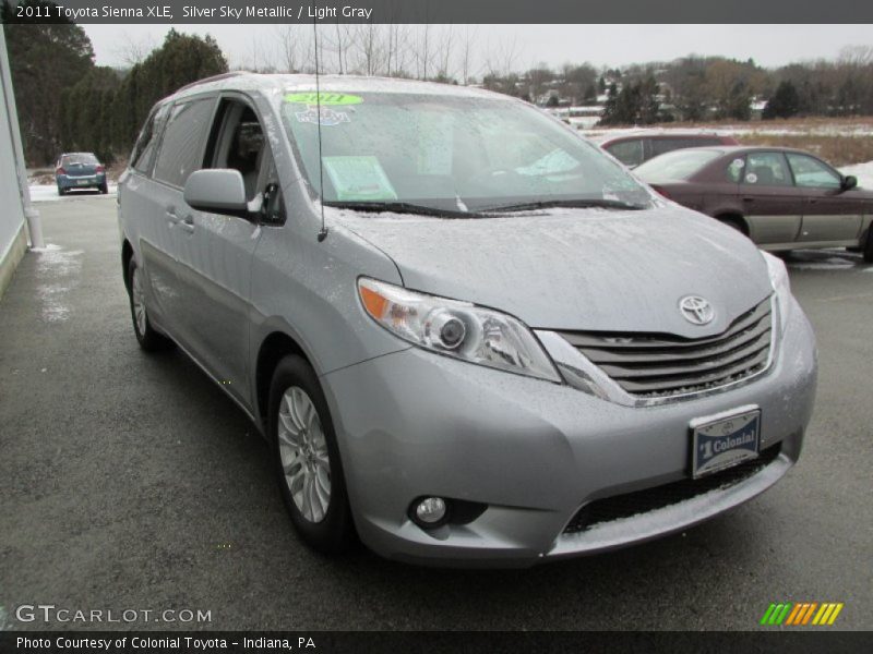 Silver Sky Metallic / Light Gray 2011 Toyota Sienna XLE