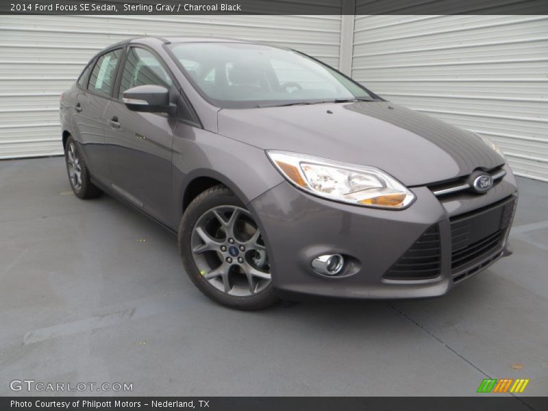 Sterling Gray / Charcoal Black 2014 Ford Focus SE Sedan