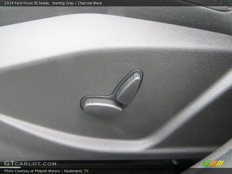 Sterling Gray / Charcoal Black 2014 Ford Focus SE Sedan