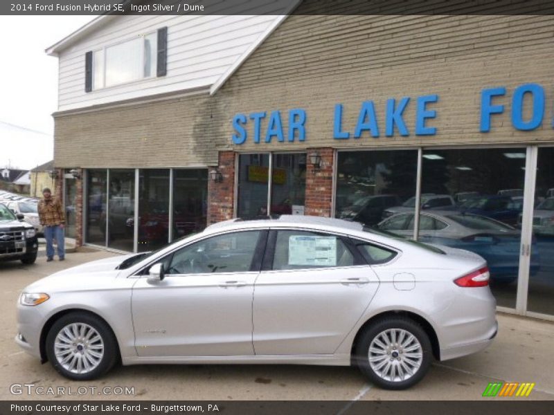 Ingot Silver / Dune 2014 Ford Fusion Hybrid SE