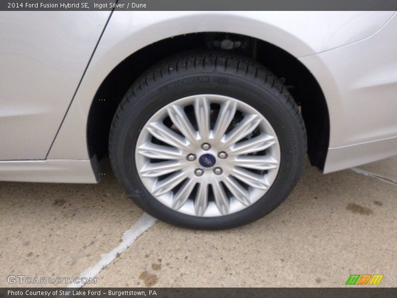 Ingot Silver / Dune 2014 Ford Fusion Hybrid SE