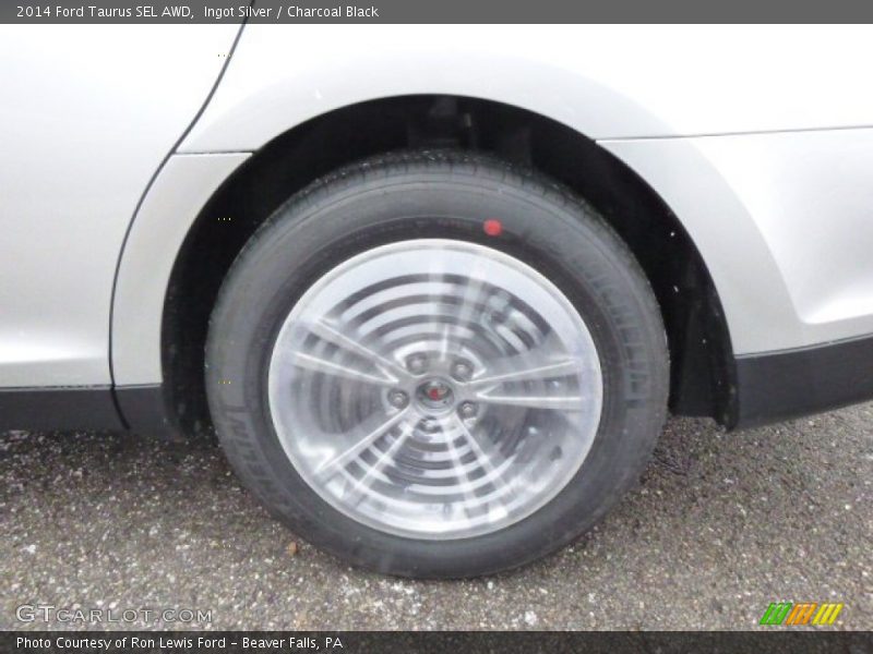 Ingot Silver / Charcoal Black 2014 Ford Taurus SEL AWD