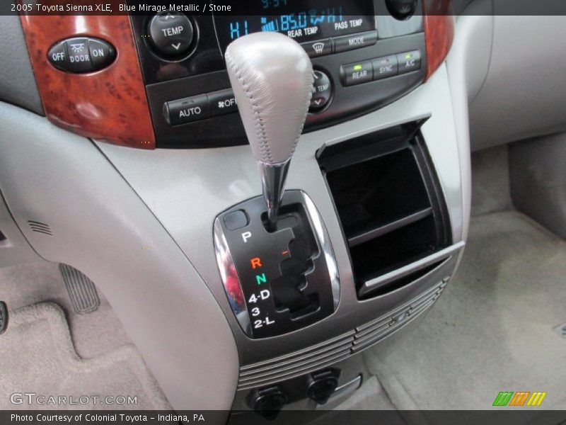  2005 Sienna XLE 5 Speed Automatic Shifter