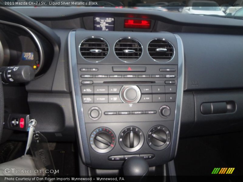 Liquid Silver Metallic / Black 2011 Mazda CX-7 i SV