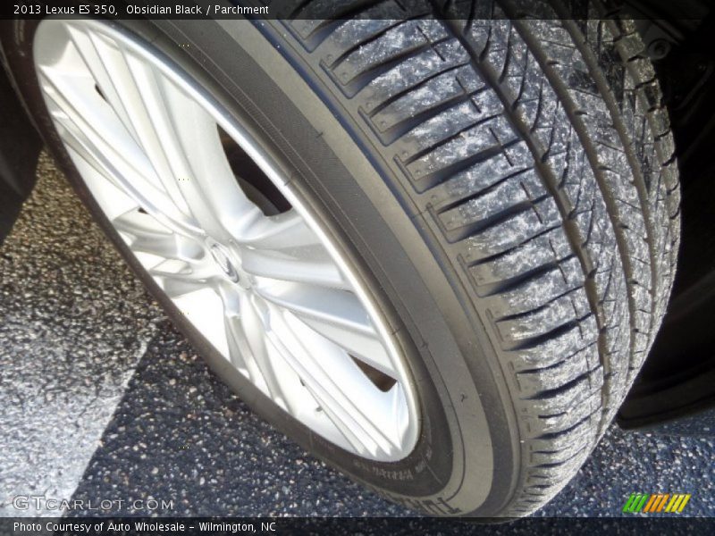 Obsidian Black / Parchment 2013 Lexus ES 350