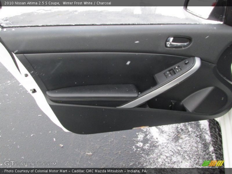 Winter Frost White / Charcoal 2010 Nissan Altima 2.5 S Coupe