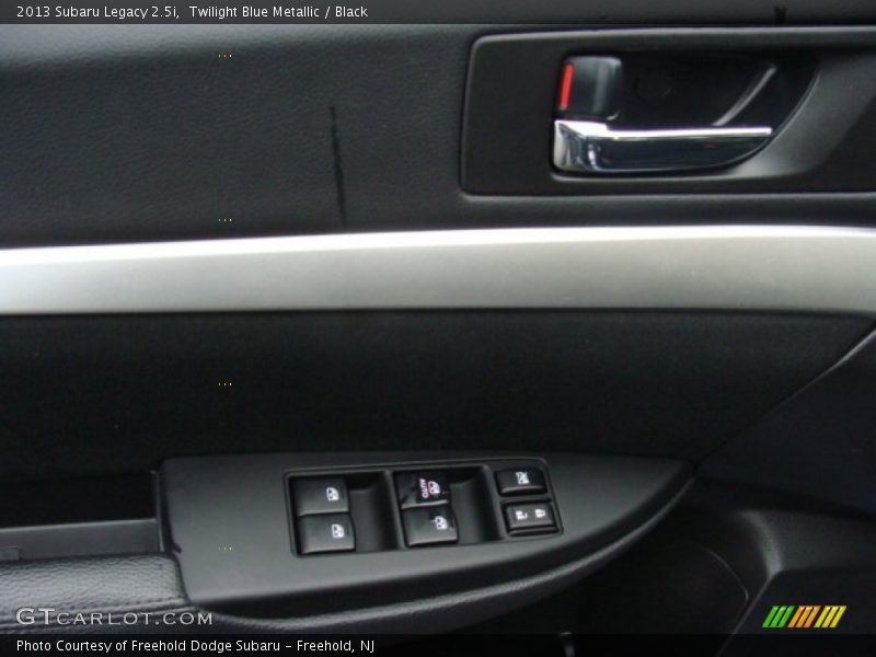 Twilight Blue Metallic / Black 2013 Subaru Legacy 2.5i