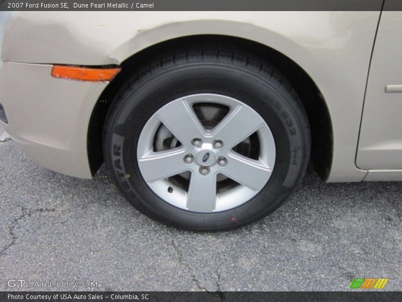 Dune Pearl Metallic / Camel 2007 Ford Fusion SE
