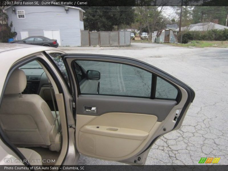 Dune Pearl Metallic / Camel 2007 Ford Fusion SE