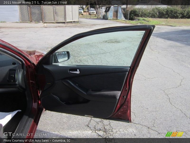 Tuscan Sun / Frost 2011 Nissan Altima 2.5 S