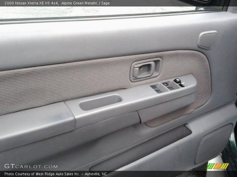 Alpine Green Metallic / Sage 2000 Nissan Xterra XE V6 4x4