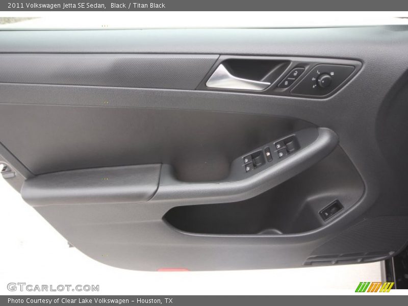 Black / Titan Black 2011 Volkswagen Jetta SE Sedan