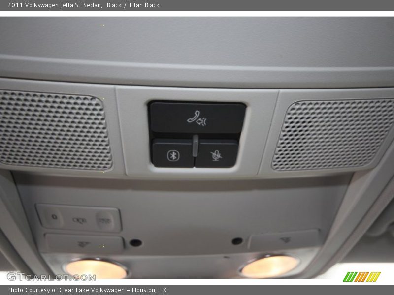 Black / Titan Black 2011 Volkswagen Jetta SE Sedan