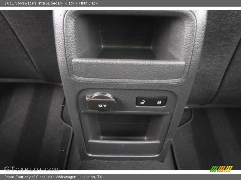 Black / Titan Black 2011 Volkswagen Jetta SE Sedan