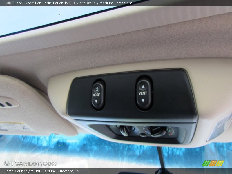 Oxford White / Medium Parchment 2003 Ford Expedition Eddie Bauer 4x4