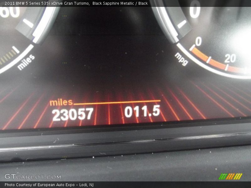 Black Sapphire Metallic / Black 2011 BMW 5 Series 535i xDrive Gran Turismo
