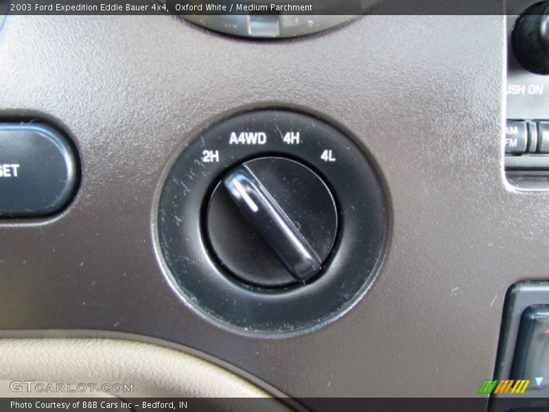 Oxford White / Medium Parchment 2003 Ford Expedition Eddie Bauer 4x4