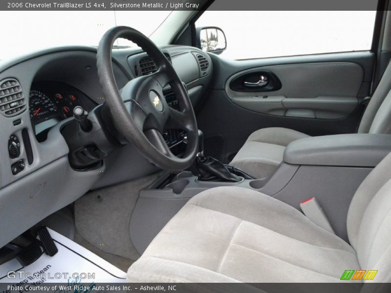 Silverstone Metallic / Light Gray 2006 Chevrolet TrailBlazer LS 4x4