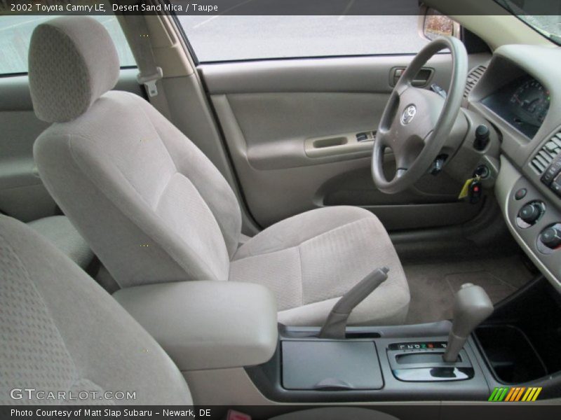 Desert Sand Mica / Taupe 2002 Toyota Camry LE