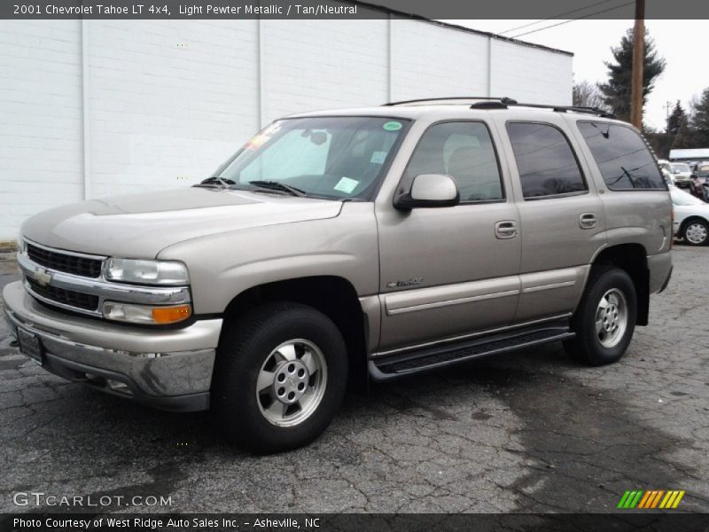 Light Pewter Metallic / Tan/Neutral 2001 Chevrolet Tahoe LT 4x4