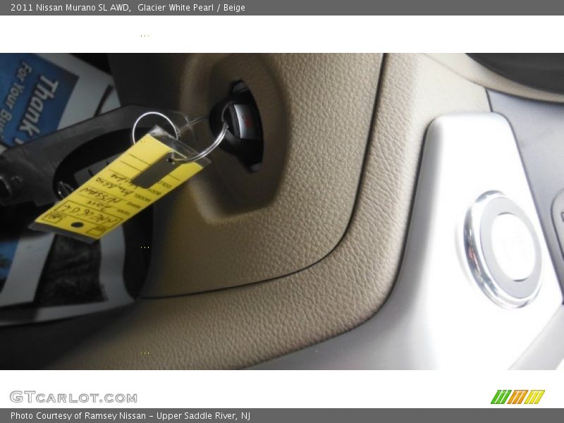Glacier White Pearl / Beige 2011 Nissan Murano SL AWD