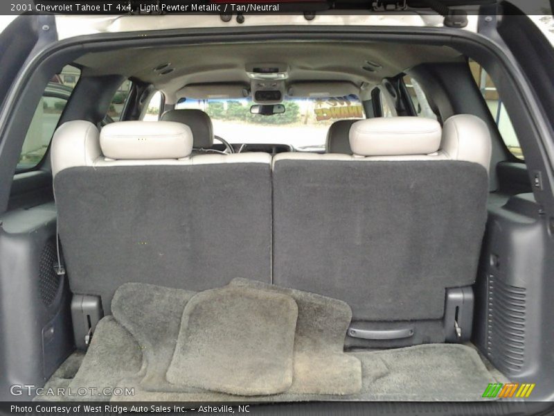 Light Pewter Metallic / Tan/Neutral 2001 Chevrolet Tahoe LT 4x4