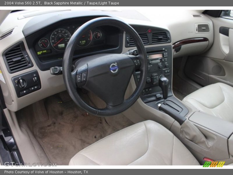 Black Sapphire Metallic / Taupe/Light Taupe 2004 Volvo S60 2.5T