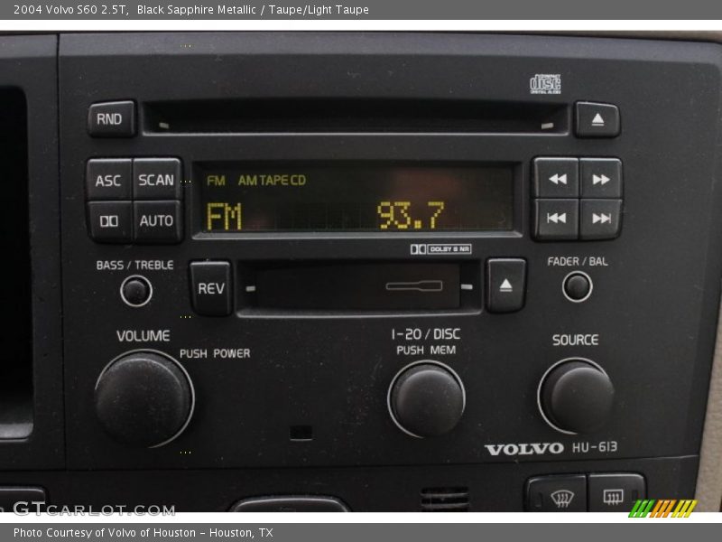 Black Sapphire Metallic / Taupe/Light Taupe 2004 Volvo S60 2.5T