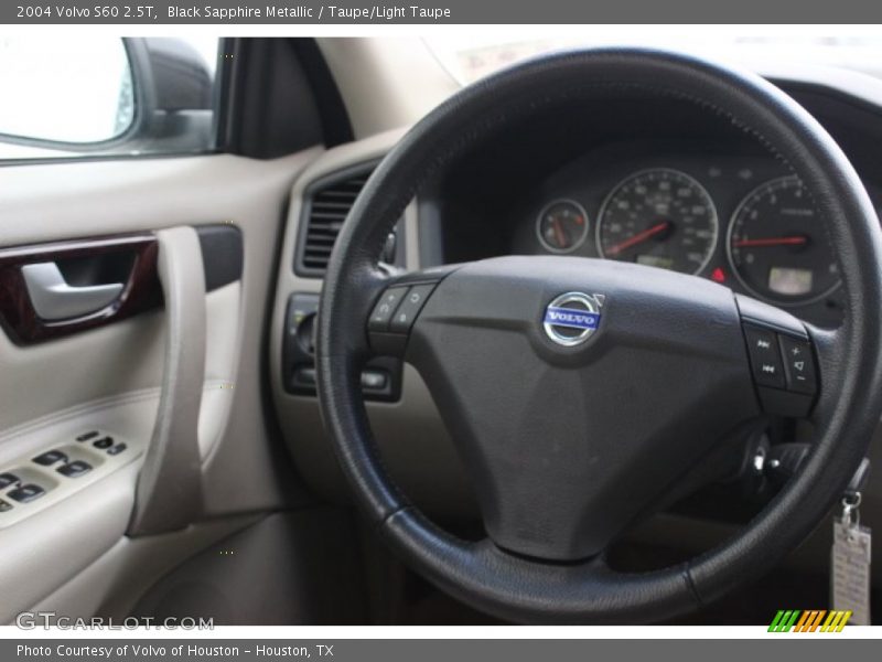 Black Sapphire Metallic / Taupe/Light Taupe 2004 Volvo S60 2.5T