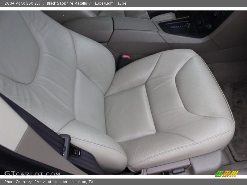 Black Sapphire Metallic / Taupe/Light Taupe 2004 Volvo S60 2.5T