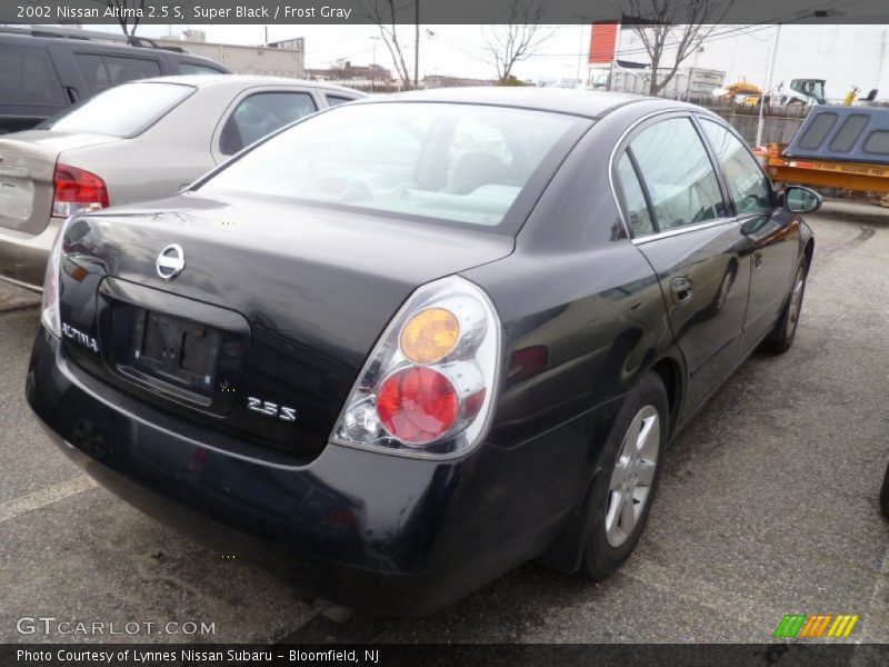 Super Black / Frost Gray 2002 Nissan Altima 2.5 S
