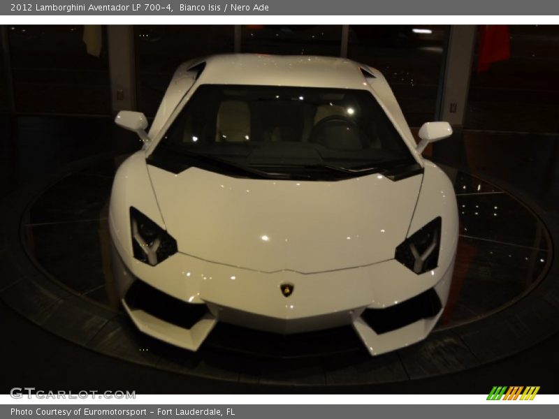 Bianco Isis / Nero Ade 2012 Lamborghini Aventador LP 700-4