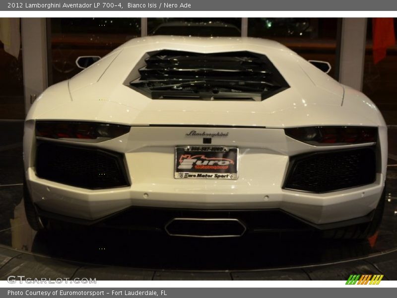 Bianco Isis / Nero Ade 2012 Lamborghini Aventador LP 700-4