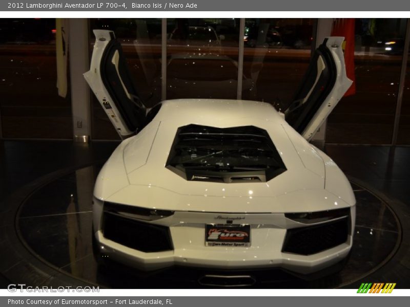 Bianco Isis / Nero Ade 2012 Lamborghini Aventador LP 700-4