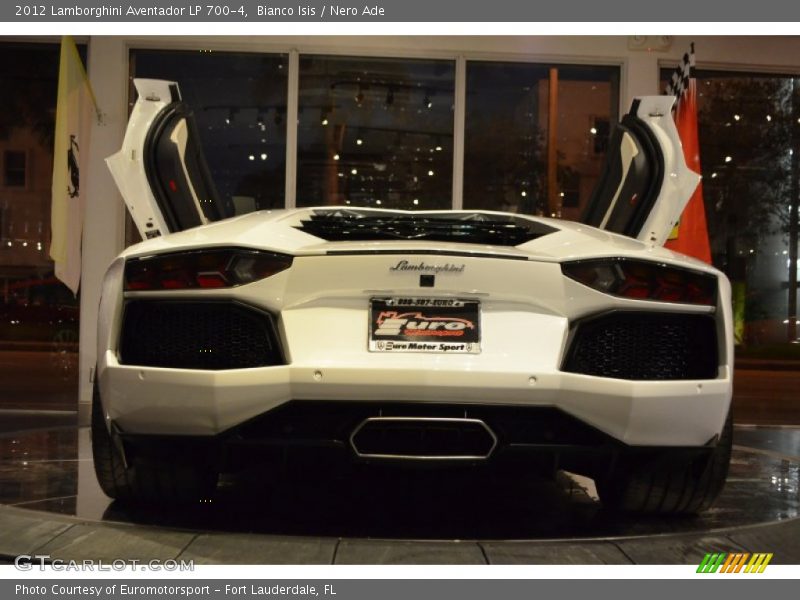 Bianco Isis / Nero Ade 2012 Lamborghini Aventador LP 700-4