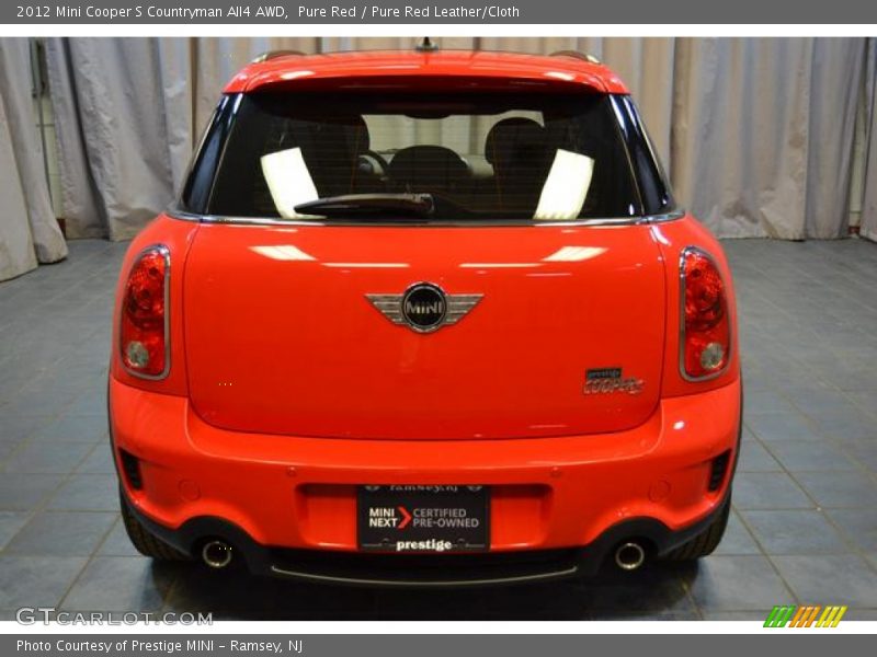 Pure Red / Pure Red Leather/Cloth 2012 Mini Cooper S Countryman All4 AWD