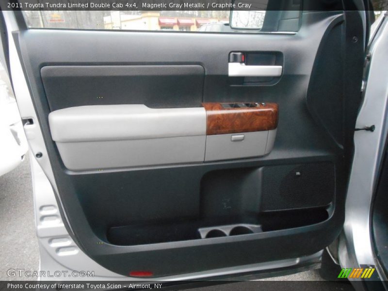 Magnetic Gray Metallic / Graphite Gray 2011 Toyota Tundra Limited Double Cab 4x4