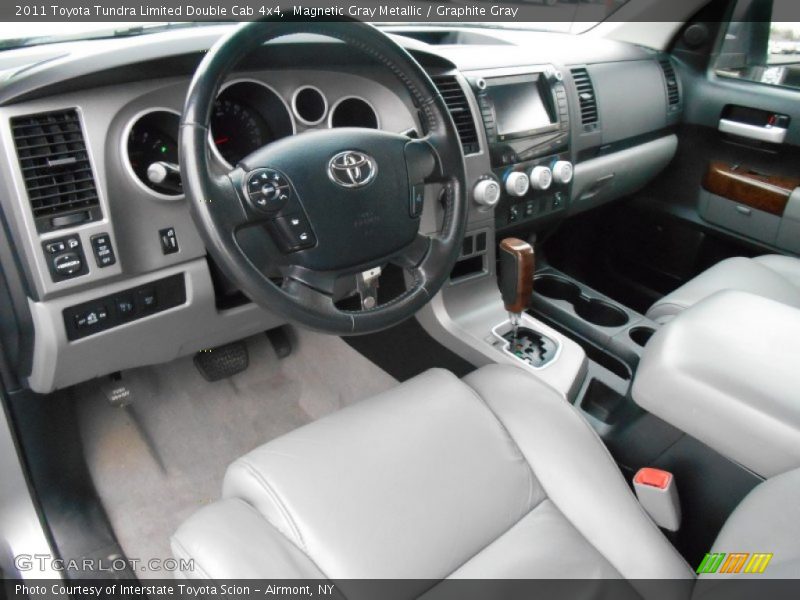 Magnetic Gray Metallic / Graphite Gray 2011 Toyota Tundra Limited Double Cab 4x4