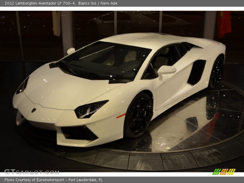 Bianco Isis / Nero Ade 2012 Lamborghini Aventador LP 700-4