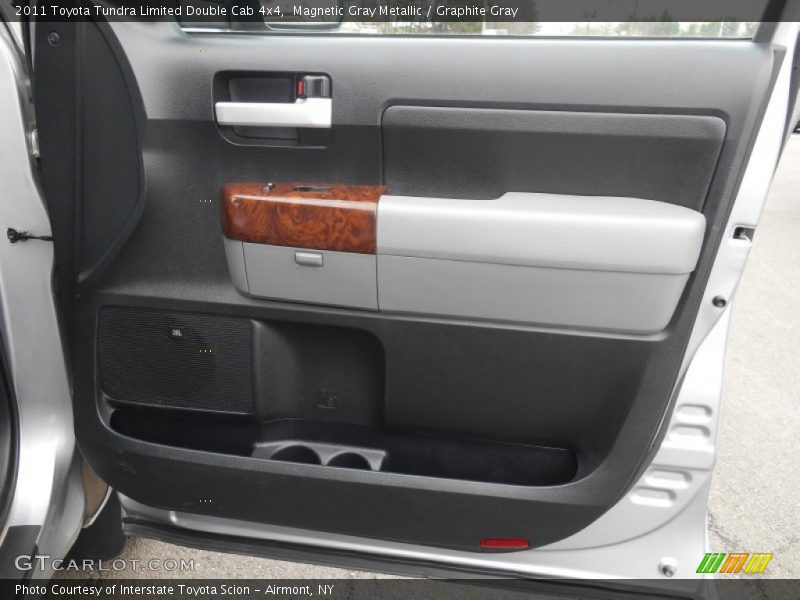 Magnetic Gray Metallic / Graphite Gray 2011 Toyota Tundra Limited Double Cab 4x4