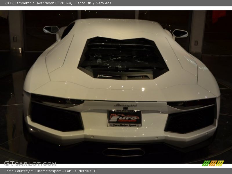 Bianco Isis / Nero Ade 2012 Lamborghini Aventador LP 700-4