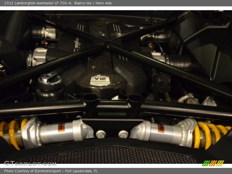  2012 Aventador LP 700-4 Engine - 6.5 Liter DOHC 48-Valve VVT V12