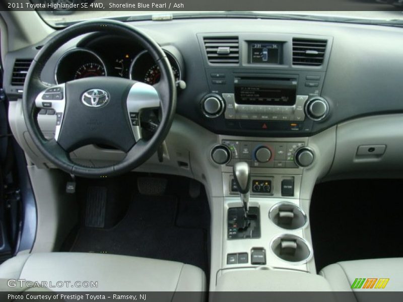 Shoreline Blue Pearl / Ash 2011 Toyota Highlander SE 4WD