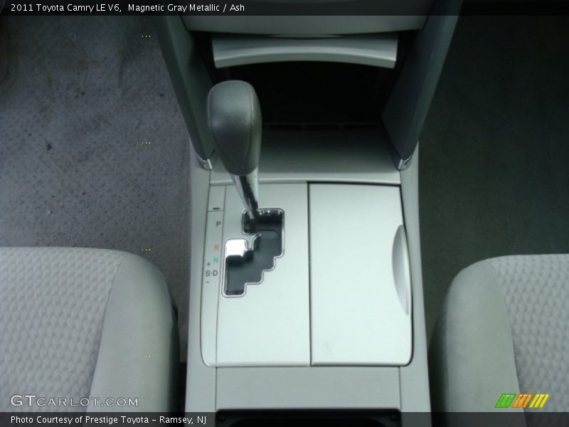 Magnetic Gray Metallic / Ash 2011 Toyota Camry LE V6